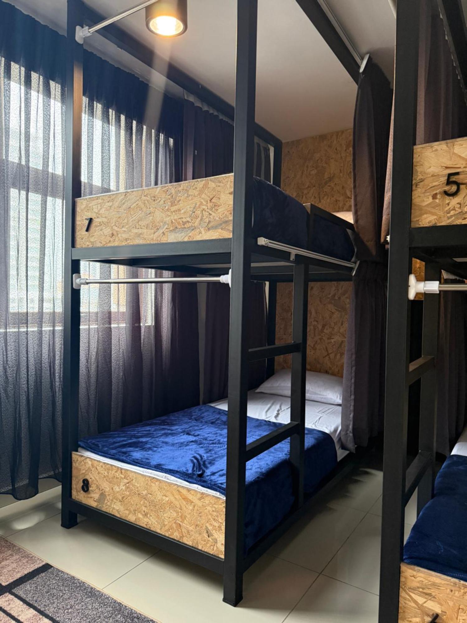 Mix Hostel Kl By Chillout Hostel Petaling Jaya Exterior foto
